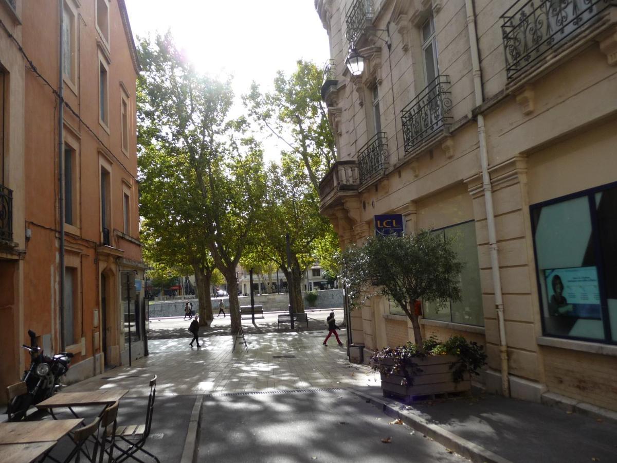 Apartamento De 105m2, Balcon Sur Cours De La République *